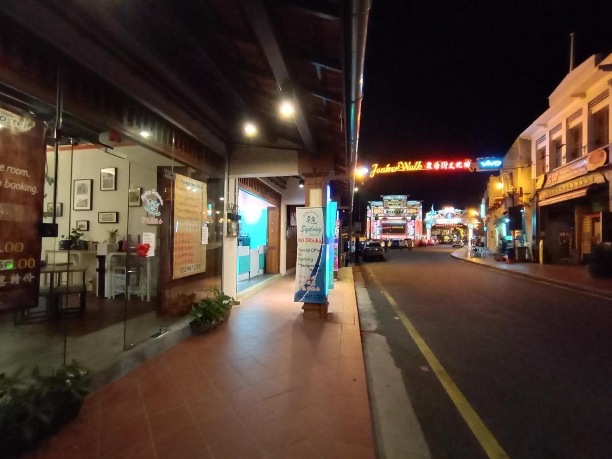 Sydney Backpackers Jonker Street Melaka Hostel Kültér fotó
